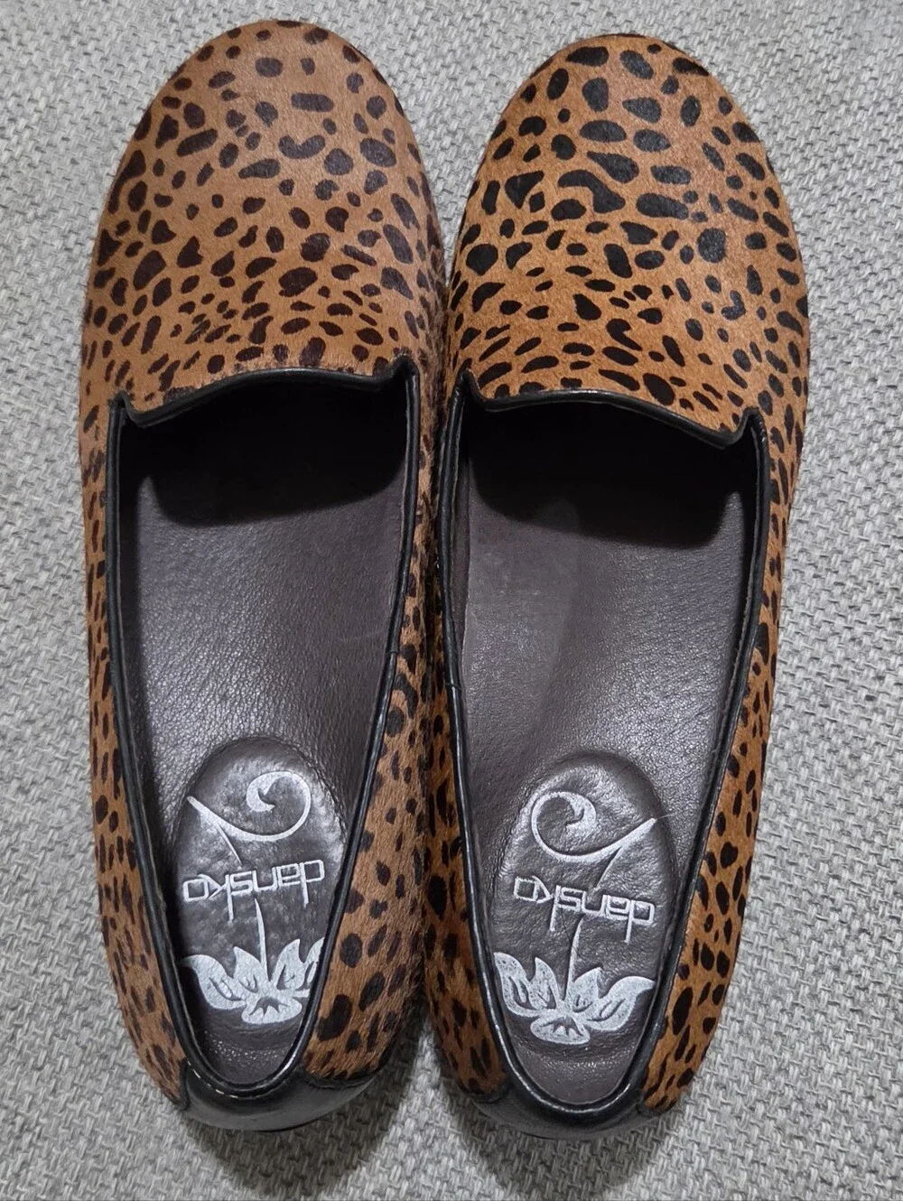 Dansko Olivia Women Leopard Calf Hair Leather Loafers Slip On Shoes 38 /US 7.5/8